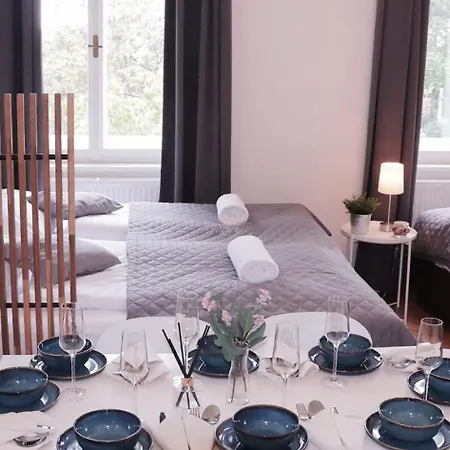 아파트 Cozy In The Center Of *